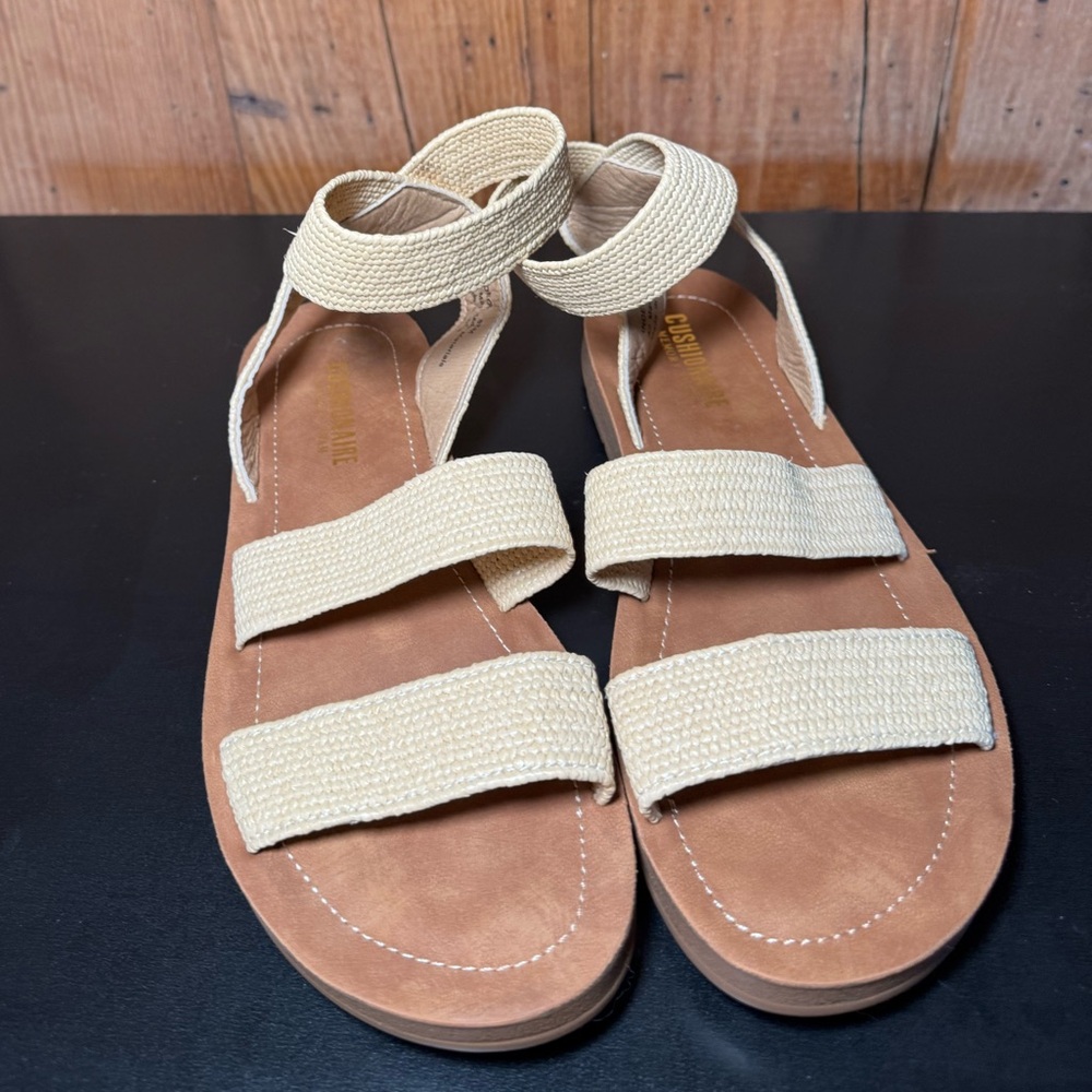Cushioinaire Indego Raffia Sandals Memory Foam 8.5